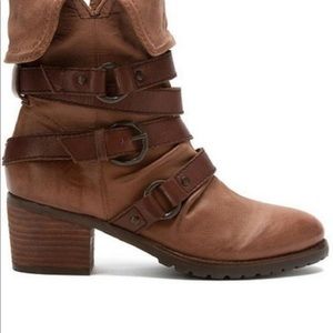 OTBT Berkshire Foldover Boots sz 9